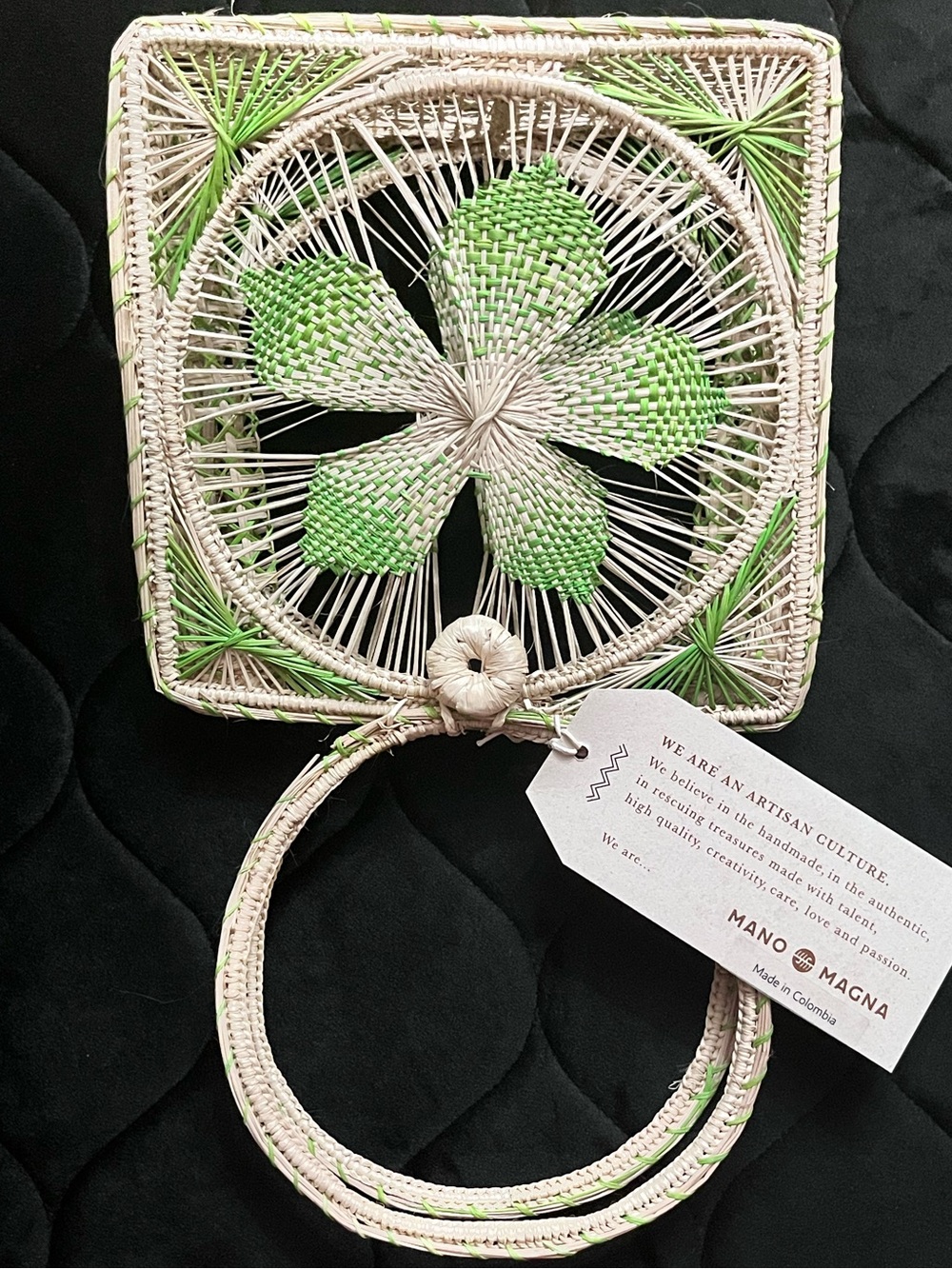 MANO MAGNA Handmade Artisan Mixed Cattleya Raffia Bag - Picture 4 of 7